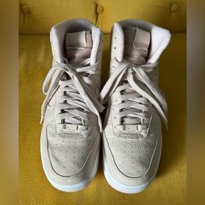 Women’s Nike Air Force 1 Sculpt. Sz10